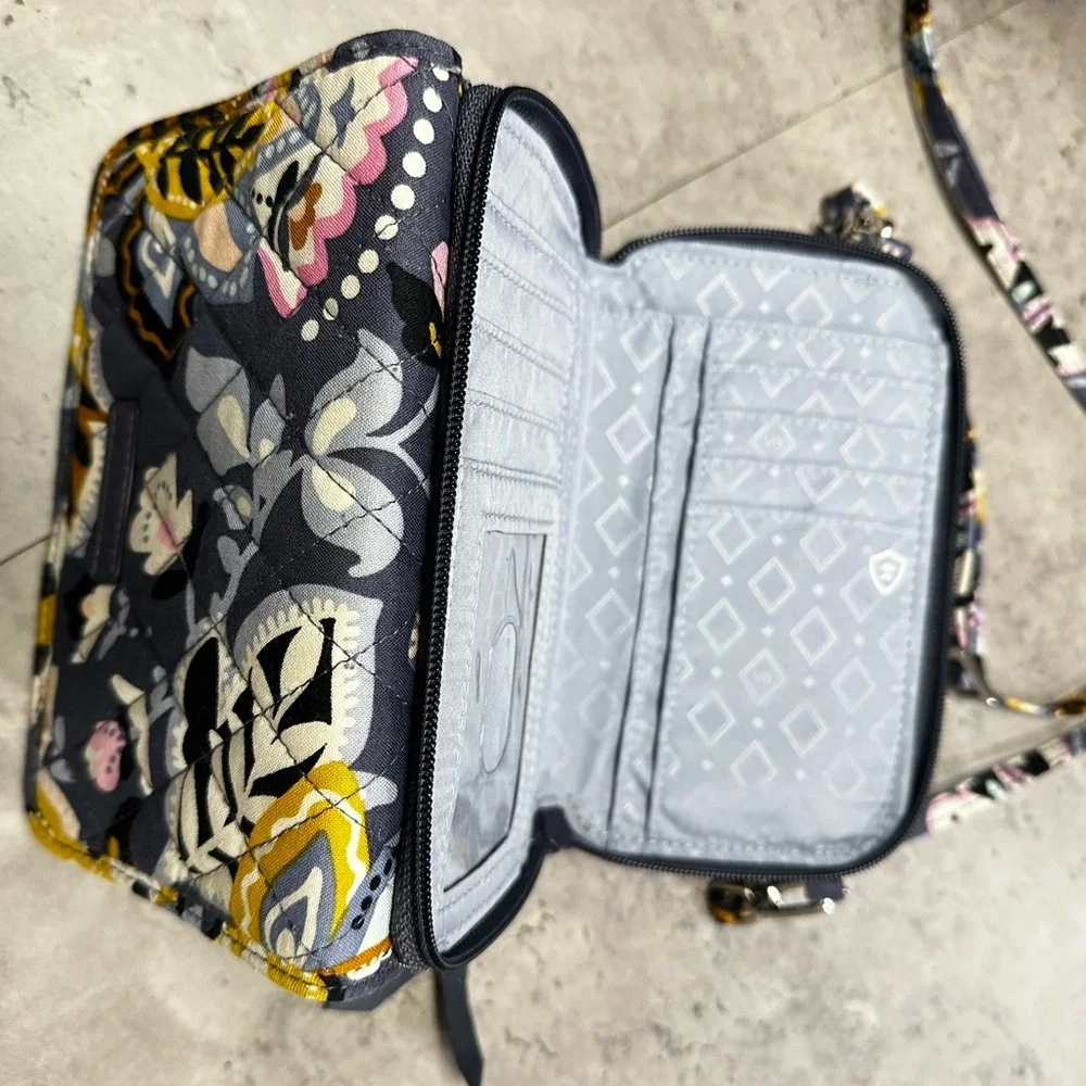 Vera Bradley Multicolor Floral Crossbody Bag - Picture 4 of 10